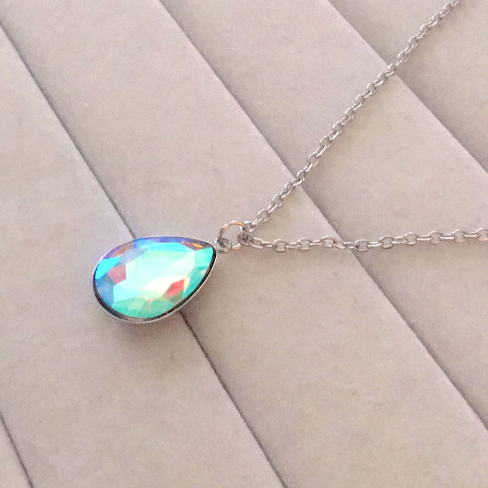 Aurora Borealis Crystal Pear Drop Pendant Necklace - Picture 3 of 8